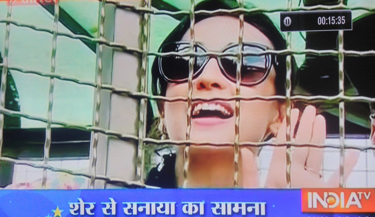 HUSSAIN_SAMI's tweet photo. @SBASIndiaTV Congrats 4 2nd anniversary.Thanx 4 this fabulous MoNaya treat.@itsmohitsehgal #SanayaIrani #JosephAdvin (03/03) https://t.co/EfhiLExLr2