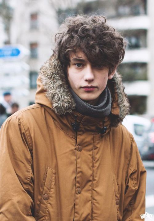 gwbrownell's tweet photo. Model Timofei Rudenko during Paris fashion week 2016 - by Ray Fu https://t.co/hqtyLJFy5J