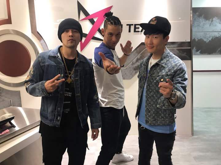 Ifyou_alsoheard's tweet image. 附上照片