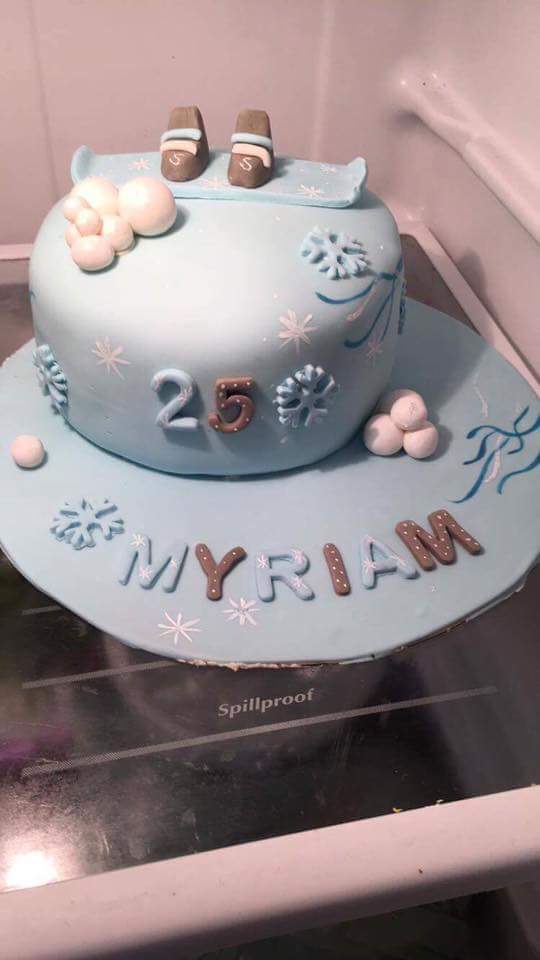 Le Sucre Au Four Joyeux Anniversaire Myriam Une De Nos Eleves Lui Fait Son Gateau Pateasucre Patisseries Vousaussifaitesdesgateauxfous T Co Z77vnaja0b Le Sucre Au Four Joyeux Anniversaire Myriam Une De Nos Eleves Lui Fait Son Gateau Pateasucre Patisseries Vousaussifaitesdesgateauxfous T Co Z77vnaja0b
