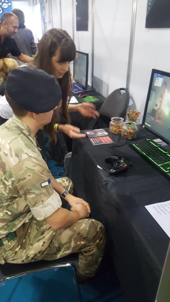 32SignalRegt's tweet photo. Back down to earth for LCpl Newsome as #insomniaRTG ends @SECGlasgow Lots of positive results with @105RegtRA, #thisisbelonging #ourpeople https://t.co/Mi5PGcWgxP