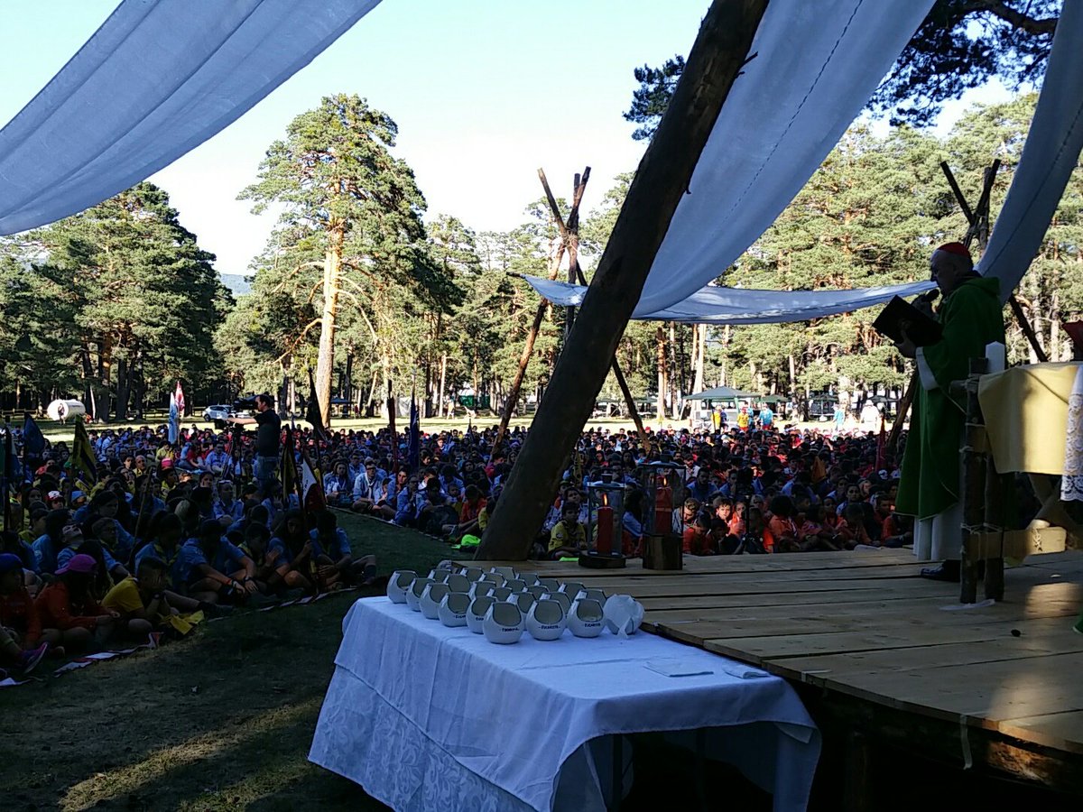 jamscout's tweet photo. Escuchamos las palabras de @cardenalosoro en el estreno de nuestra Catedral natural construida en La Navita de Covaleda https://t.co/mBbNUUyprP