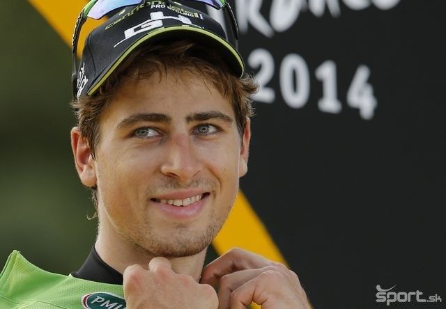 jtilia's tweet photo. #TDF2017 #BORAhansgrohe #UCI #petosagan ALWAYS GREEN! #nosagannotour #freesagan @LeTour https://t.co/S8YqaSEfY6