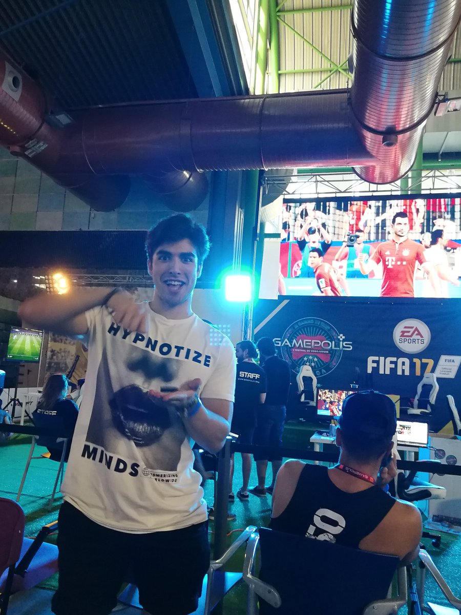 JRA10's tweet image. A semifinales de @Gamepolis_org tras ganar 2-1 (1-2, 2-0, 1-0) a @Gravesen_1. Hemos recuperado el feeling. #TheChef