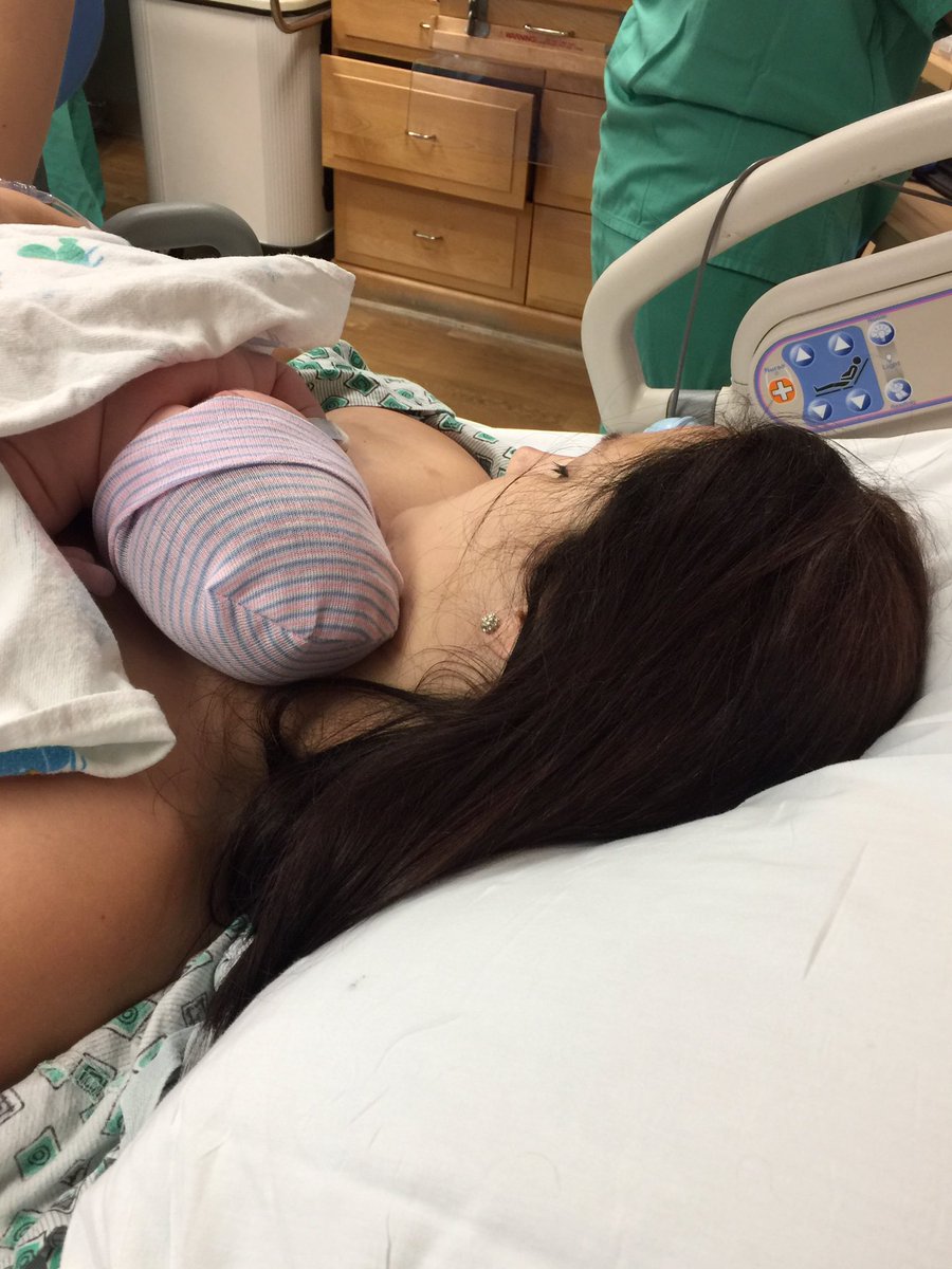 bradfordm21's tweet photo. There is no greater feeling in the world than becoming a mother๐ #GunnerLee #July21st2017 #8lbs2oz #PurePerfectiob https://t.co/zW8mEaol83