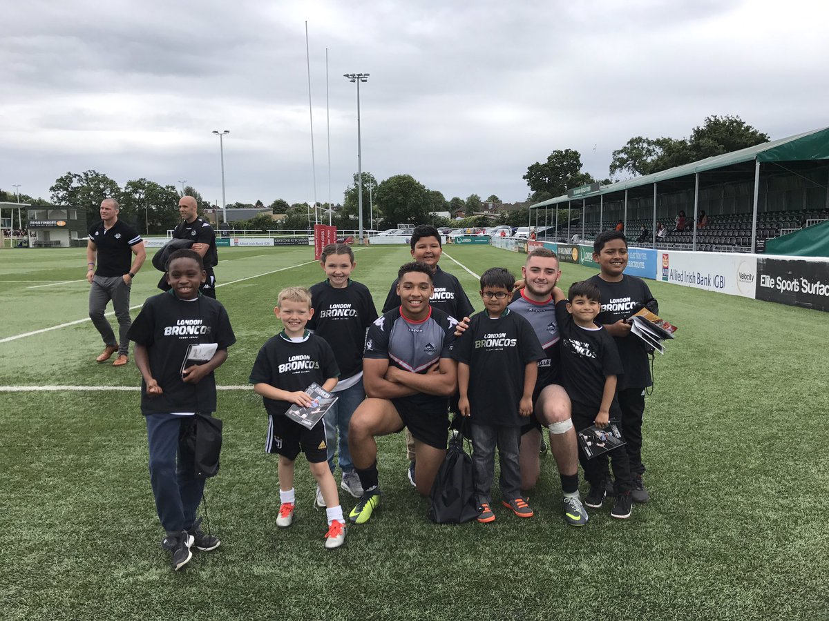 Newham Dockers Minis tweet media