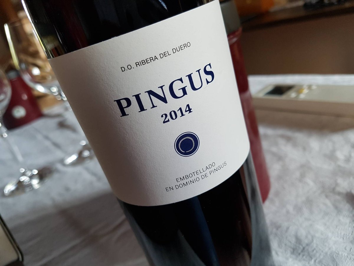 JamesSuckling's tweet image. This Pingus really is something...joyous.