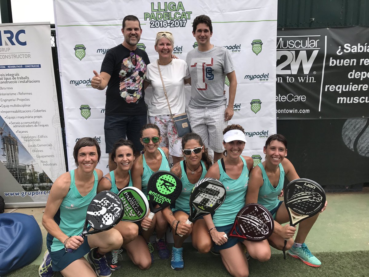 expomon's tweet photo. #Campeonas de #PadelCat 3a Femenina! Felicidades!!! @Padelcat @pulpopadel @tennisandpadelnavarcles #Expomon #padelnavarcles #EXPOMONpadel!!! https://t.co/nCnEDEFC31