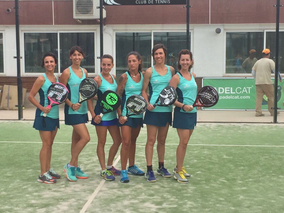 expomon's tweet photo. #Campeonas de #PadelCat 3a Femenina! Felicidades!!! @Padelcat @pulpopadel @tennisandpadelnavarcles #Expomon #padelnavarcles #EXPOMONpadel!!! https://t.co/nCnEDEFC31