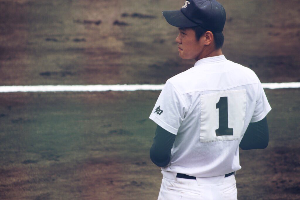 yuri13514's tweet photo. 第35代桜丘高校野球部を引退しました！いままで辛い思いしてきて絶対甲子園いくんだって思ってやってきたけど、負けてしまいました。雑誌にも何回も乗っていい思いもさせてもらいました！
桜丘のエースとしていられて幸せでした！いままで支えてきてくれてありがとう！じゃあな高校野球👍👍 https://t.co/h3mKaaG1Tq