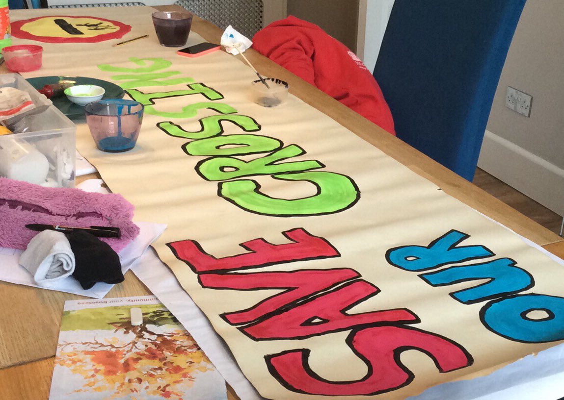 VikkiSlade72's tweet photo. Daughter hiding from camera!  If you are in Broadstone today 5pm pls come &amp; join our protest to #SaveTheCrossing #SafetyB4Speed Lewesdon Dr. https://t.co/80cqAY2svp
