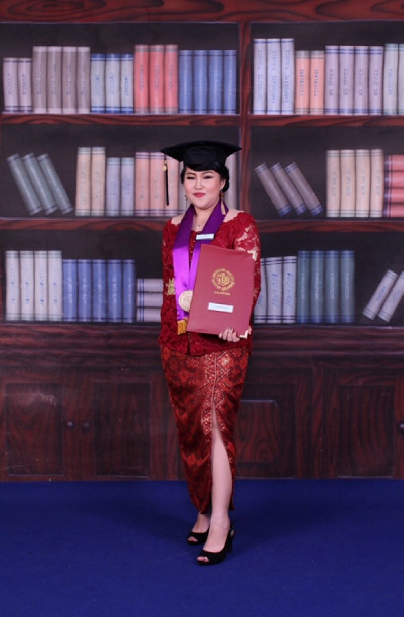 rantysusantoo's tweet photo. Graduation's day🎓❣️ https://t.co/4OCdjPaI2e