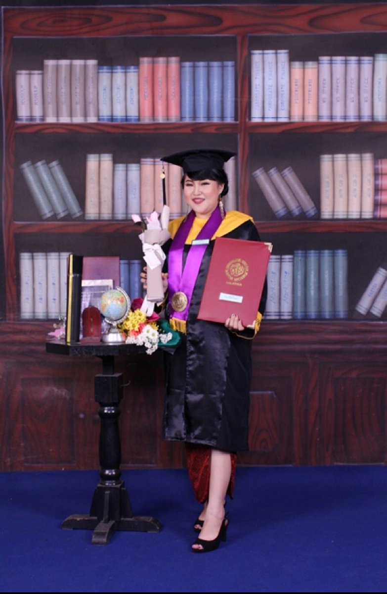 rantysusantoo's tweet photo. Graduation's day🎓❣️ https://t.co/4OCdjPaI2e