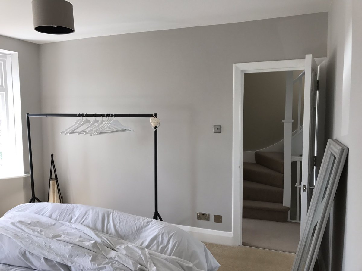 SpessProperty's tweet photo. Completion photos.
#Streatham #SW16 #Painting #Decorating #Refurbishment #Investment #Property #Portfolio #SPESS. Paints from @FarrowandBall https://t.co/mkcPpe6JrM