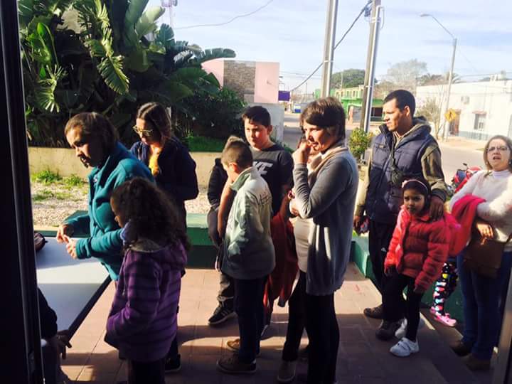TyP_jovenes's tweet photo. ::: CINE :::
Hoy dos funciones en el centro mec .
¡Gracias al municipio y Comuna Joven por el apoyo!
#tuideasuma https://t.co/1kGCNbi9WJ