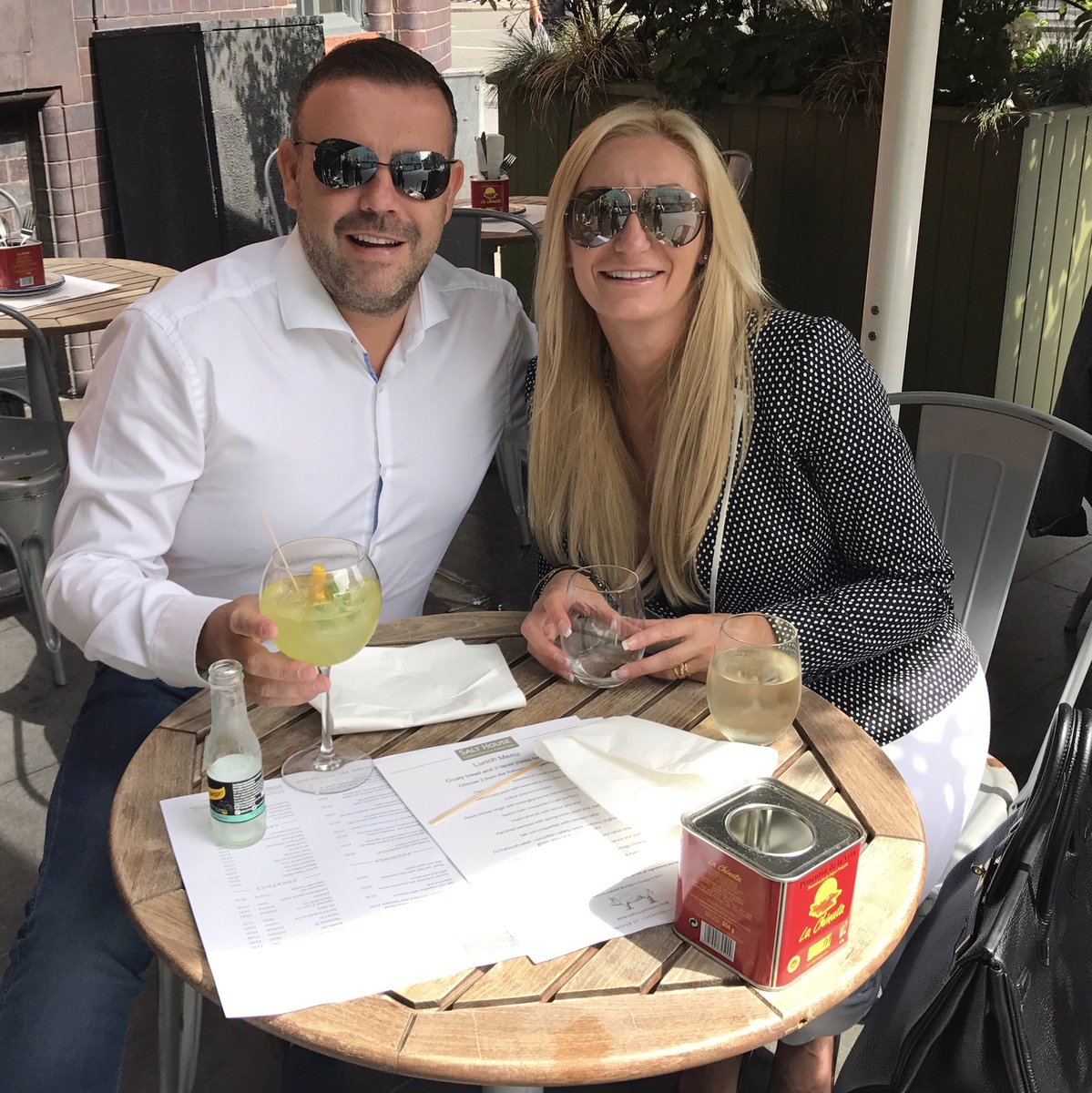 LynseyHadfield's tweet photo. #sundaydateday with my babe @MarkHadfield73 💞💞💞 x x x https://t.co/NbdgqXWUHB