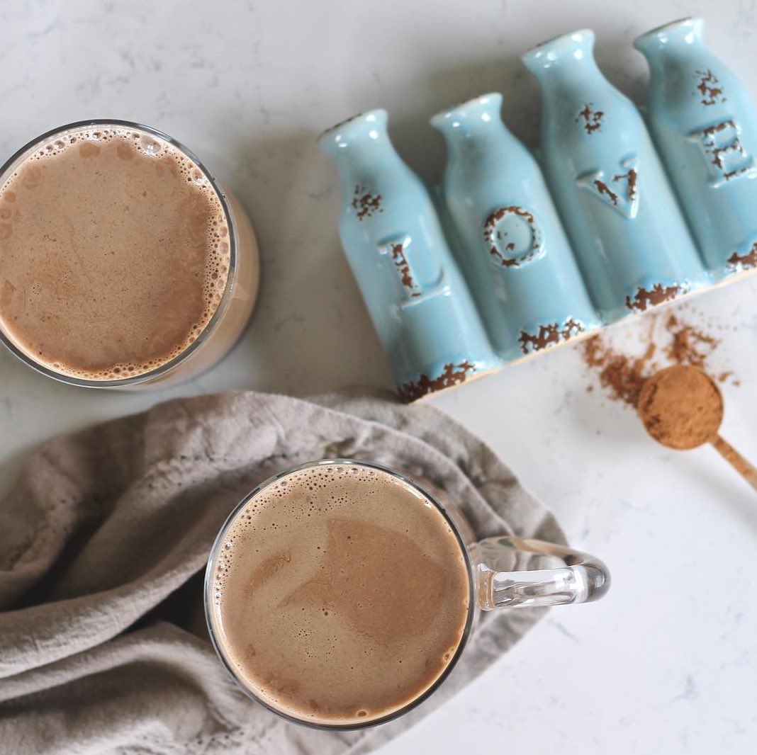 UptownPower's tweet photo. Rise up and attack the day...or at least start with a chocolate chai 😉 Photo by @chaiwalachai #SundayVibes #Relax #UptownPowerTO #Toronto https://t.co/pXiWx0tmWV