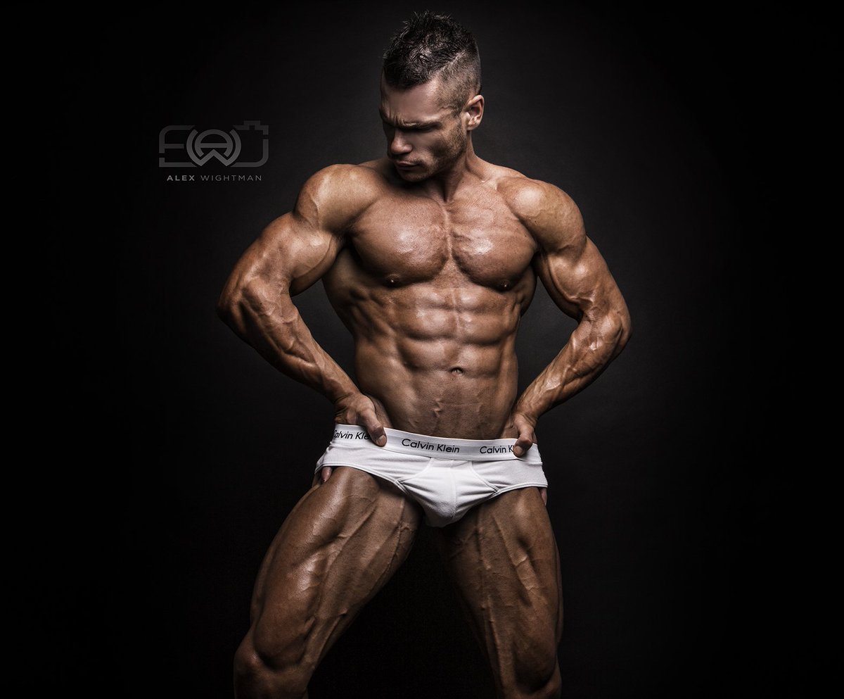 RIPPEDmodels's tweet photo. Here's our Ross showing he is in #rippedmodels beastmode - #fitfam #MuscleJock #MuscleMan #underwearmodel #fitnessmodel #sportsmodel https://t.co/QSXTRFiGfX