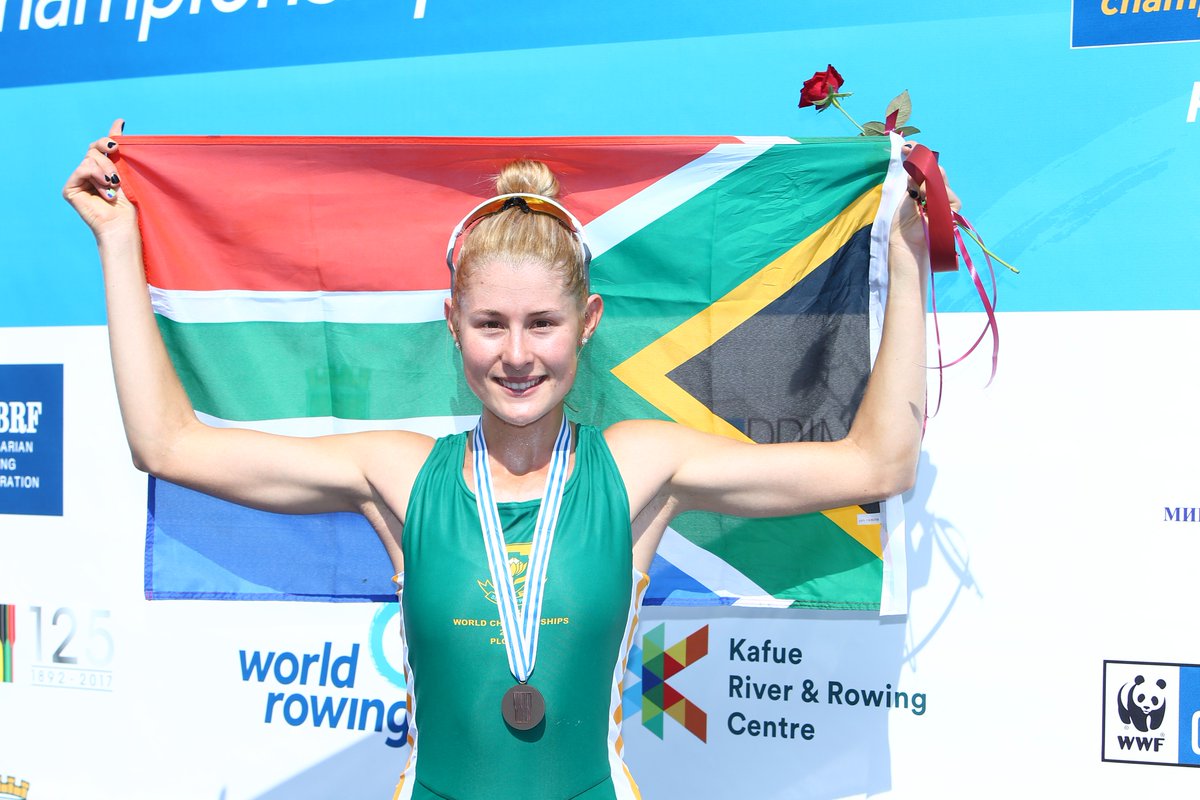 Racing and podium photos are available on the website here: worldrowing.com/events/2017-wo… #WRU23Champs