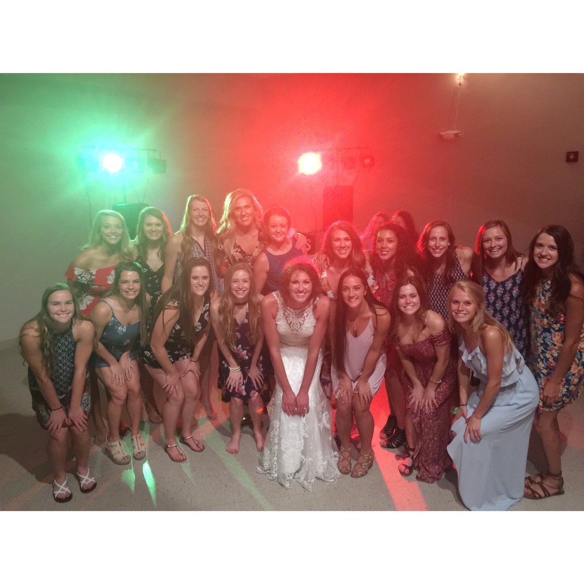 CoachMelUTPB's tweet photo. This special group of ladies will forever hold a special place in my heart ❤️🏐🐎 #LaVeneTheDream https://t.co/EeVuPBhckO
