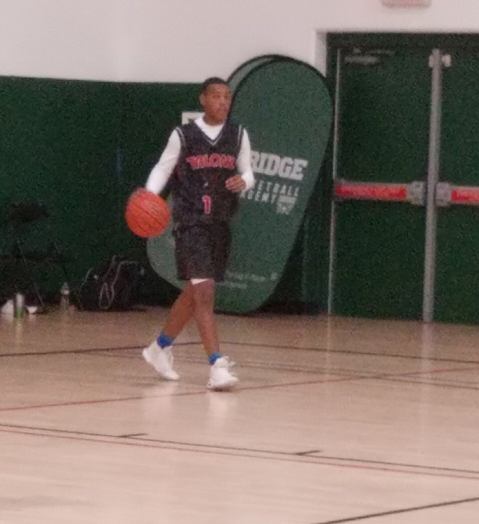 EmmittSmith22's tweet photo. Wishing our nephew @edwinc_1 the best at this weekend's @texashoopsgaso: #1 Point Guard, AAU Team Talons Elite, John Horn High School, 2019 https://t.co/xpEQelMRSP