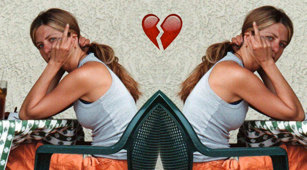 RevistaMarvin's tweet photo. Señoras y señores, La Playlist Ardida, para esa persona que se atrevió a romperte el corazón 💔😡 https://t.co/RsgCWk8JY3 #RecadoAMiEx https://t.co/nL9oyQpAjD
