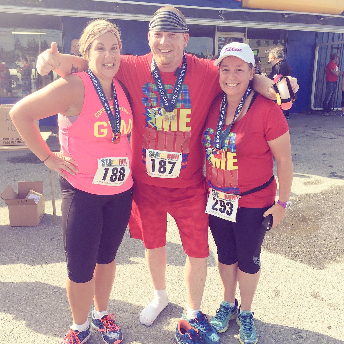 SeaMeRunNS's tweet photo. Happy Nova Scotia 10k finishers! #seamerun #SeaMeRunNS @VisitBarrington @runnovascotia @RaceRoster @AtlanticChip @VisitNovaScotia https://t.co/RVOIUVS8q0