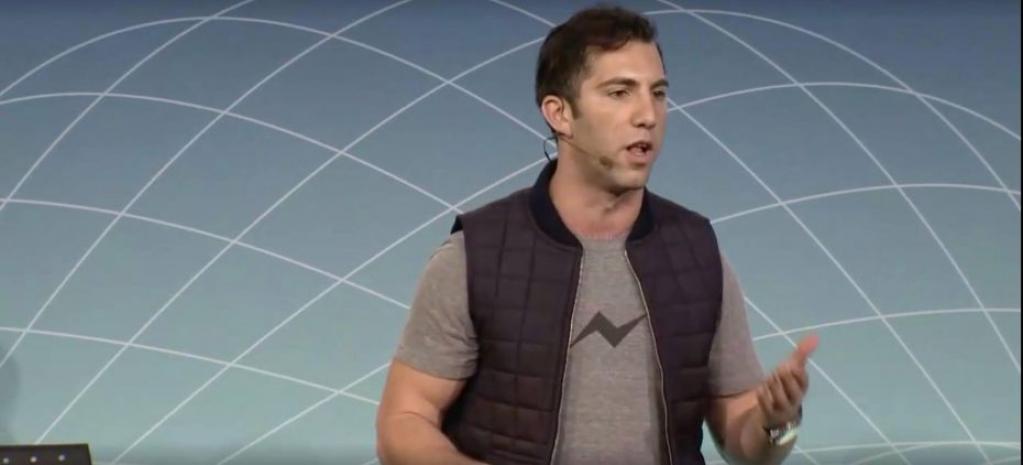 ewwty's tweet photo. Why this former #Facebook Messenger product manager is investing in #AI | @VentureBeat | https://t.co/sQV153tR3z https://t.co/OqyTQrQ4BO