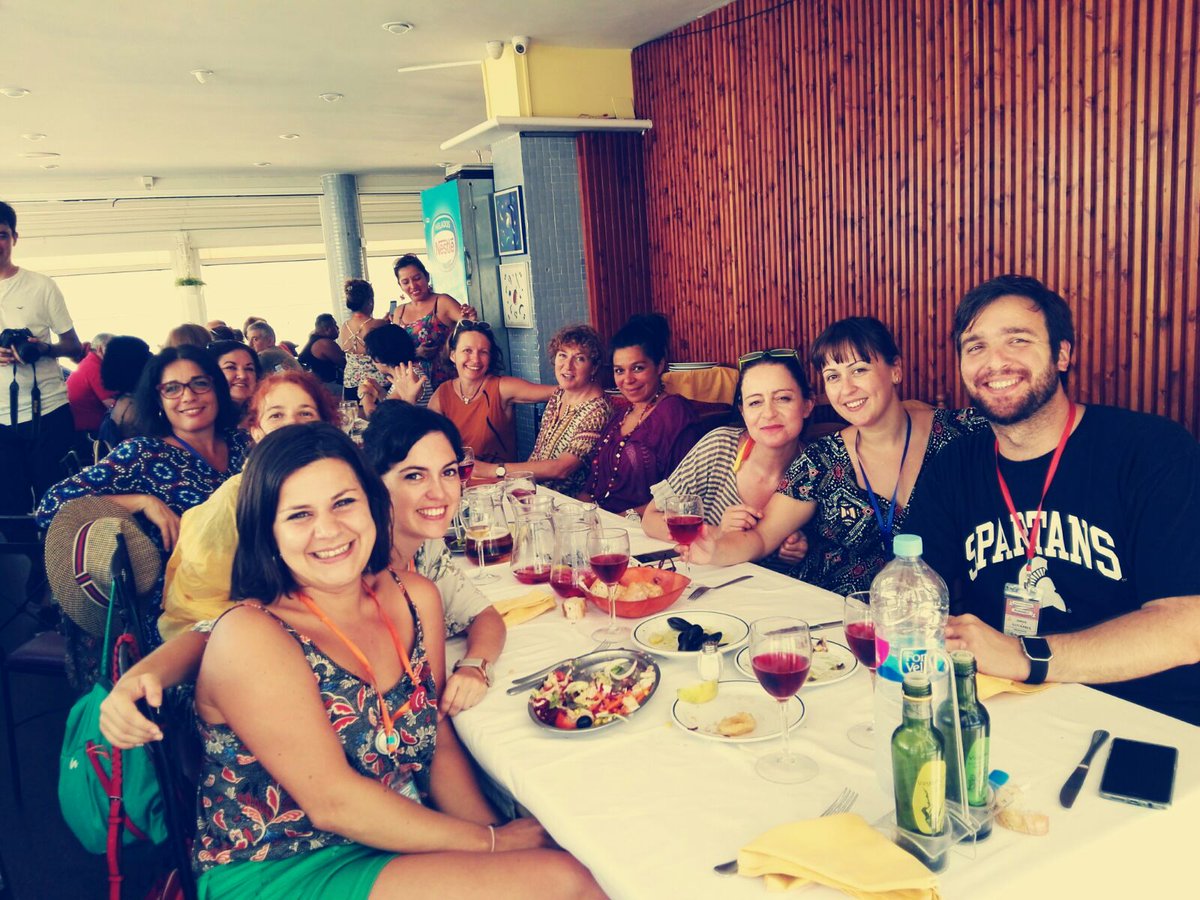 profedeele's tweet photo. Y terminamos el encuentro con una paella riquísima 😋 #profedeele17 Recargando pilas para el nuevo curso escolar. 💪 https://t.co/27dffd3kUu
