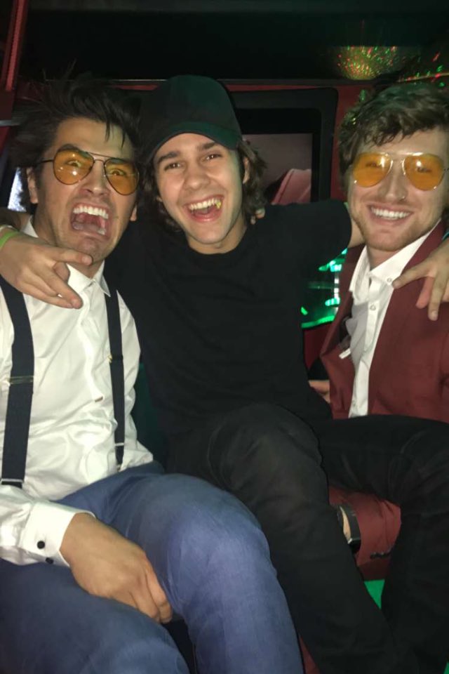 dizzadoshyy's tweet photo. HAPPY BIRTHDAY DAVID!!1 🎊 https://t.co/YWRTqKdiKp
