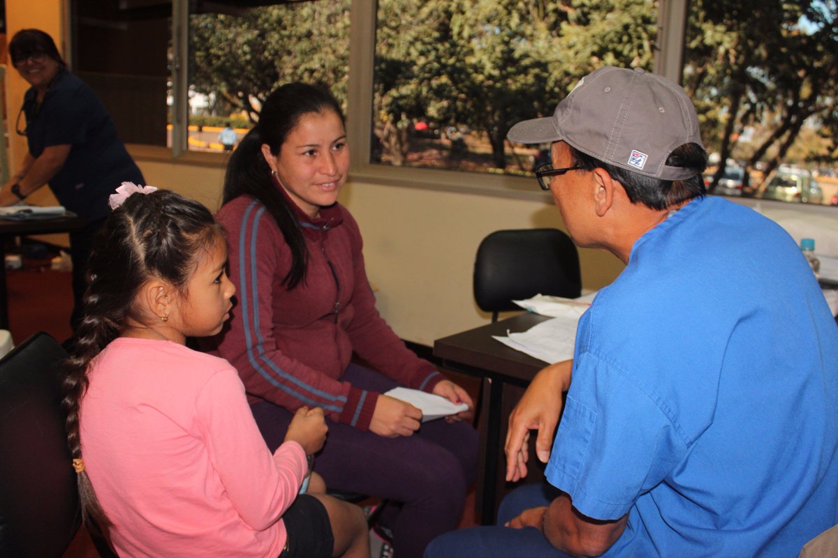 msaludpy's tweet photo. #IMAHelps Tercer día de atenciones en el Hospital Nacional de la Misión Médica IMAHelps. https://t.co/2USmrs9vas