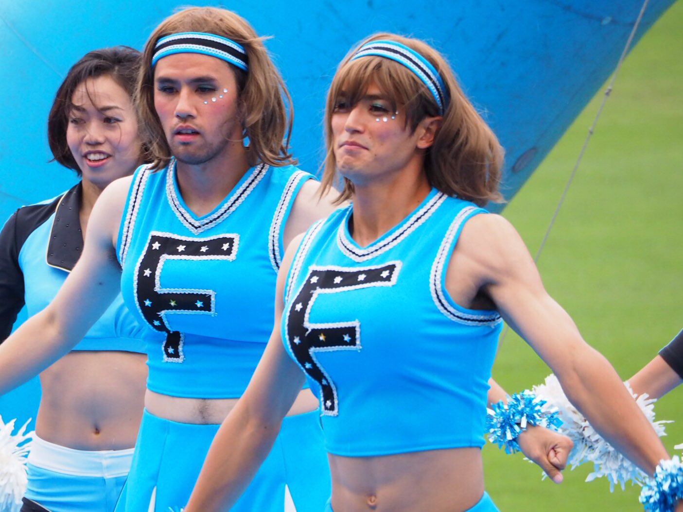 あいか בטוויטר 谷口 女装でも美人 やはりイケメンは違うなー笑 Frontale 17川崎ファン感 大塚翔平 谷口彰悟 安藤駿介 あいか בטוויטר 谷口 女装でも美人 やはりイケメンは違うなー笑 Frontale 17川崎ファン感 大塚翔平 谷口彰悟 安藤駿介