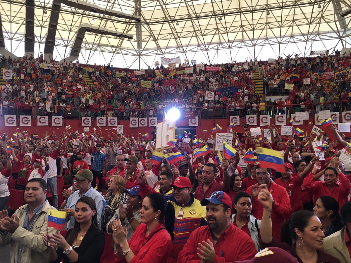 JauaMiranda's tweet photo. YO SÍ VOY A VOTAR. Artículo https://t.co/vDqfqTZsUp El voto en Vzla. es un instrumento de transformación revolucionaria y lo vamos a ejercer https://t.co/UEoNyCUxax