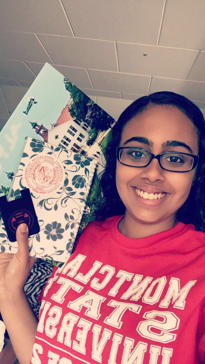 sanchez21251's tweet photo. @RedHawkLife @MSUadmission I picked MSU for many reasons but mainly the amazing opportunities and the beautiful campus #RedHawkGoals https://t.co/dcVllua2hz