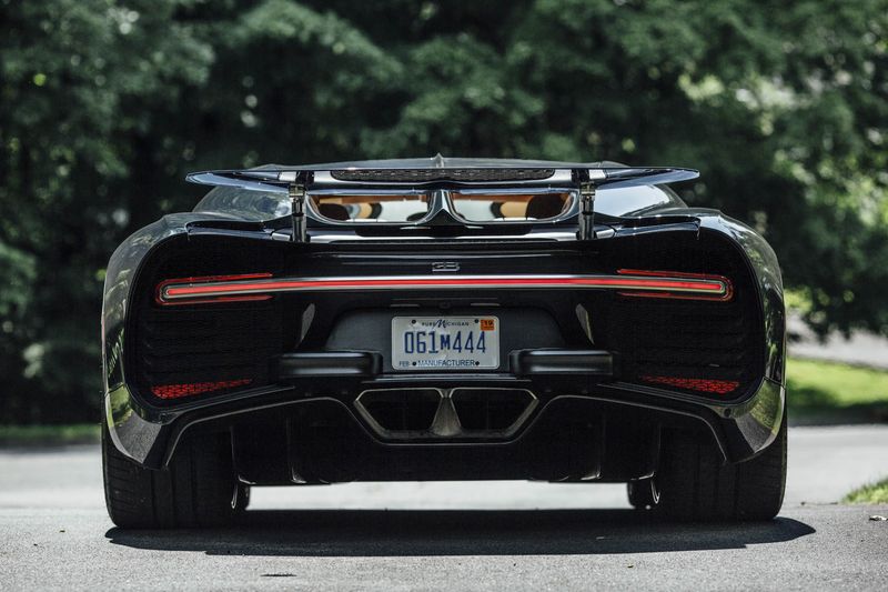 The Bugatti Chiron is finally coming to America ...and some people are buying 2 bloom.bg/2umYazB