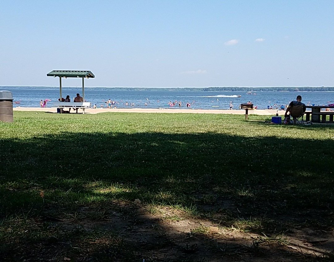 MantzLindsey's tweet photo. It was a beautiful day 4 this.. ❤����👙🏊🌞 https://t.co/H7CpJ23W9K