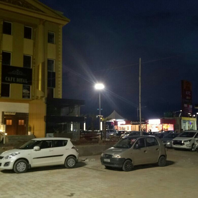 Jaggicitycenter's tweet photo. Great view of jaggi city center ambala..#jaggicitycenter #ambalahighway #food #kfc #ambala #subway #ambalacantt
https://t.co/2yPfnaxx2Y https://t.co/Xs5mVCJQNs