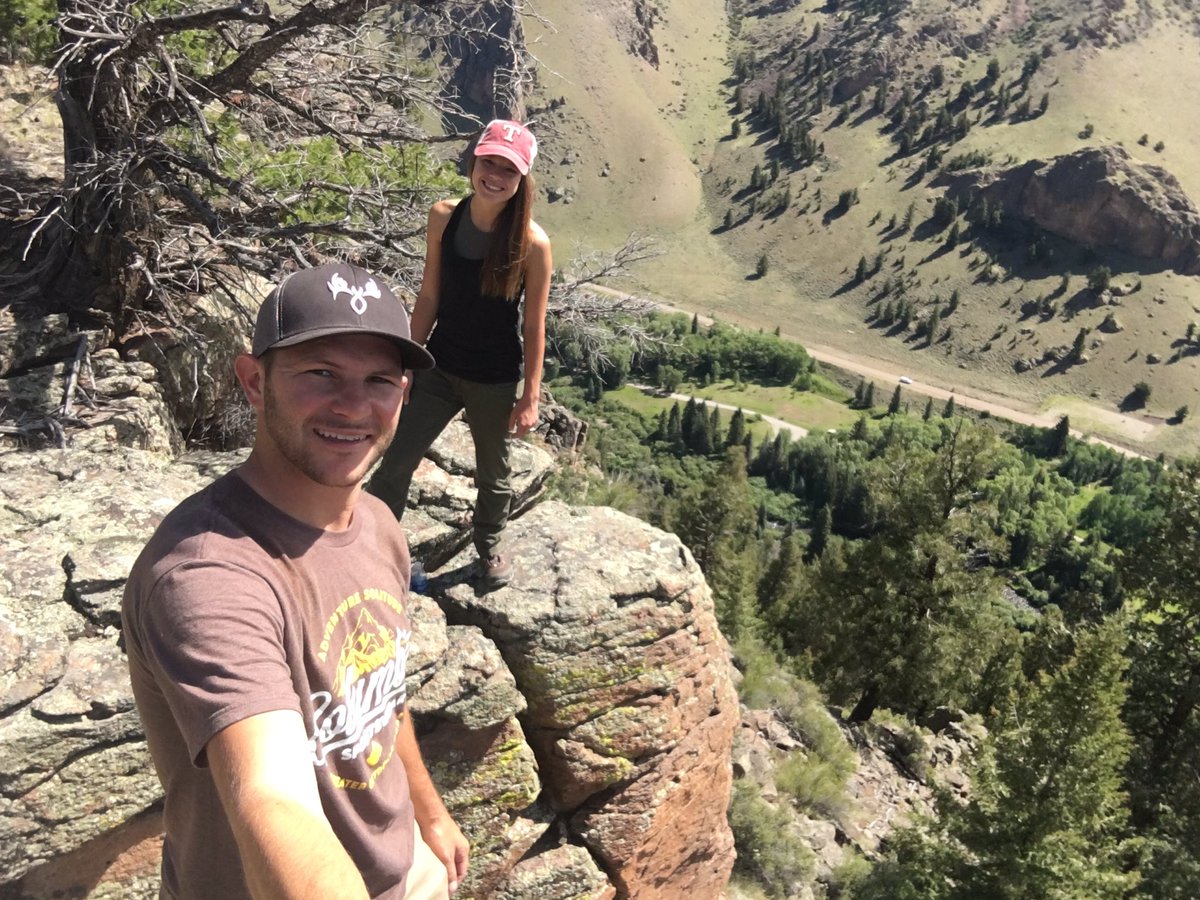 mayleforcebwitu's tweet photo. Our latest adventure took us to Colorado! So many memories were made this trip. 🏔 https://t.co/SXIk1M9a55