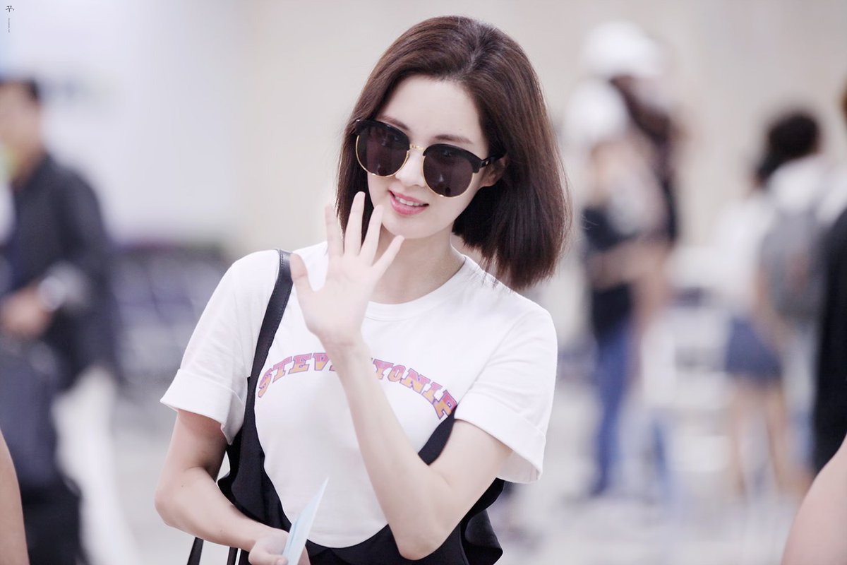 ggu3net's tweet photo. 170717 김포공항 서현이 5p https://t.co/iuV8wtiG9D https://t.co/NYS34Wbhst