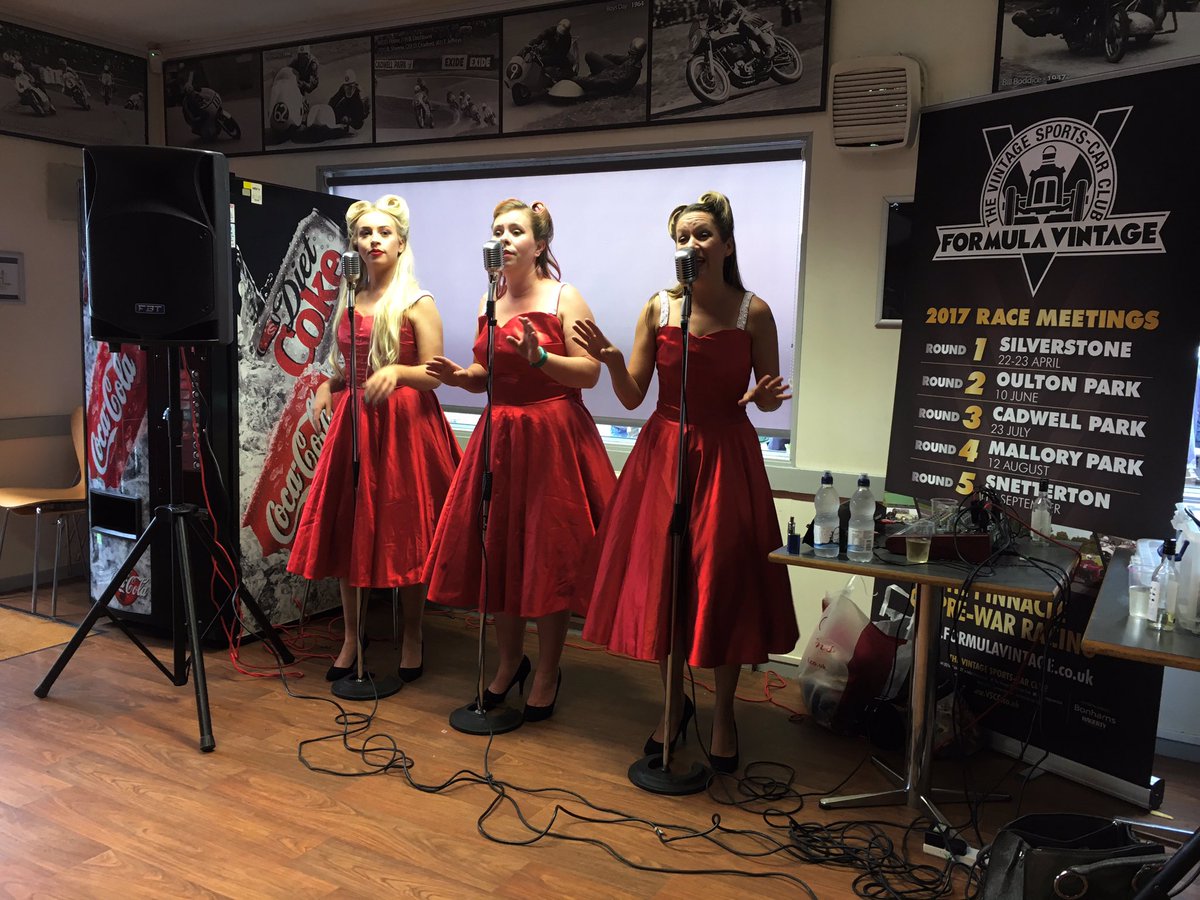 CadwellPark's tweet photo. A bit of 1940s music from @MemphisBellesis in the Club House this afternoon while the Vintage racers race on past the window. Brilliant! 👌🏻🏁 https://t.co/6wVFR5nIV4