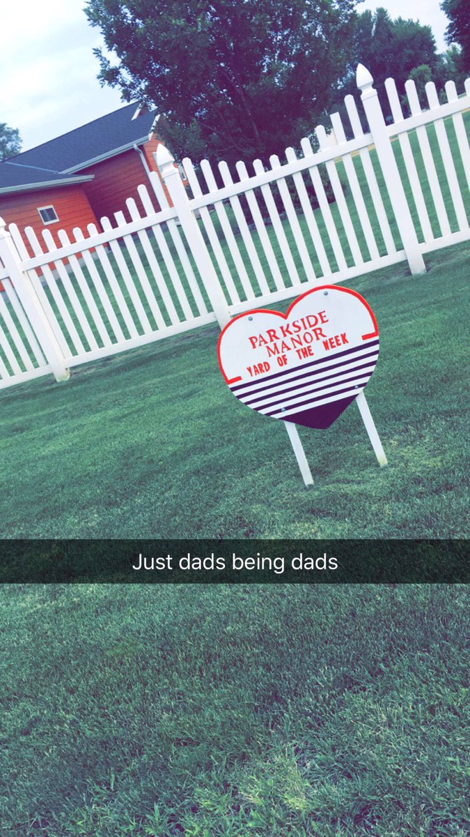 dexter_mason's tweet photo. Just in case anyone didn't know #yardoftheweek #dadsbeingdads https://t.co/u2mJmqDZNE