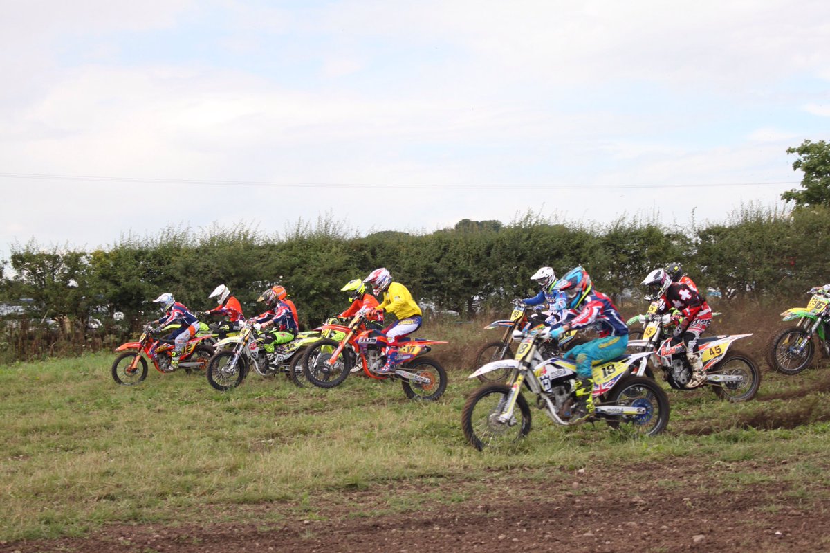 nutdm's tweet photo. @AMCAEvents @JoshWaterman6 Ray rowson #imba mx2 race 1 https://t.co/6TGA7OW4vj