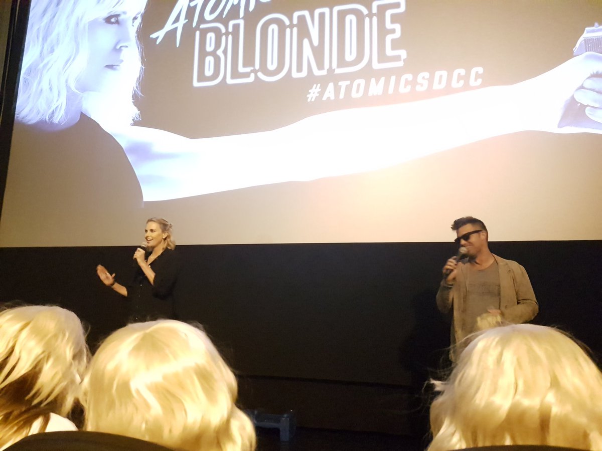 lcthurston's tweet photo. Fantastic time at the #Atomicblonde screening. Brutal violence, awesome fight sequences, & a good spy story. 👍👍 #AtomicSDCC #SDCC2017 https://t.co/mbZSxVS5KA