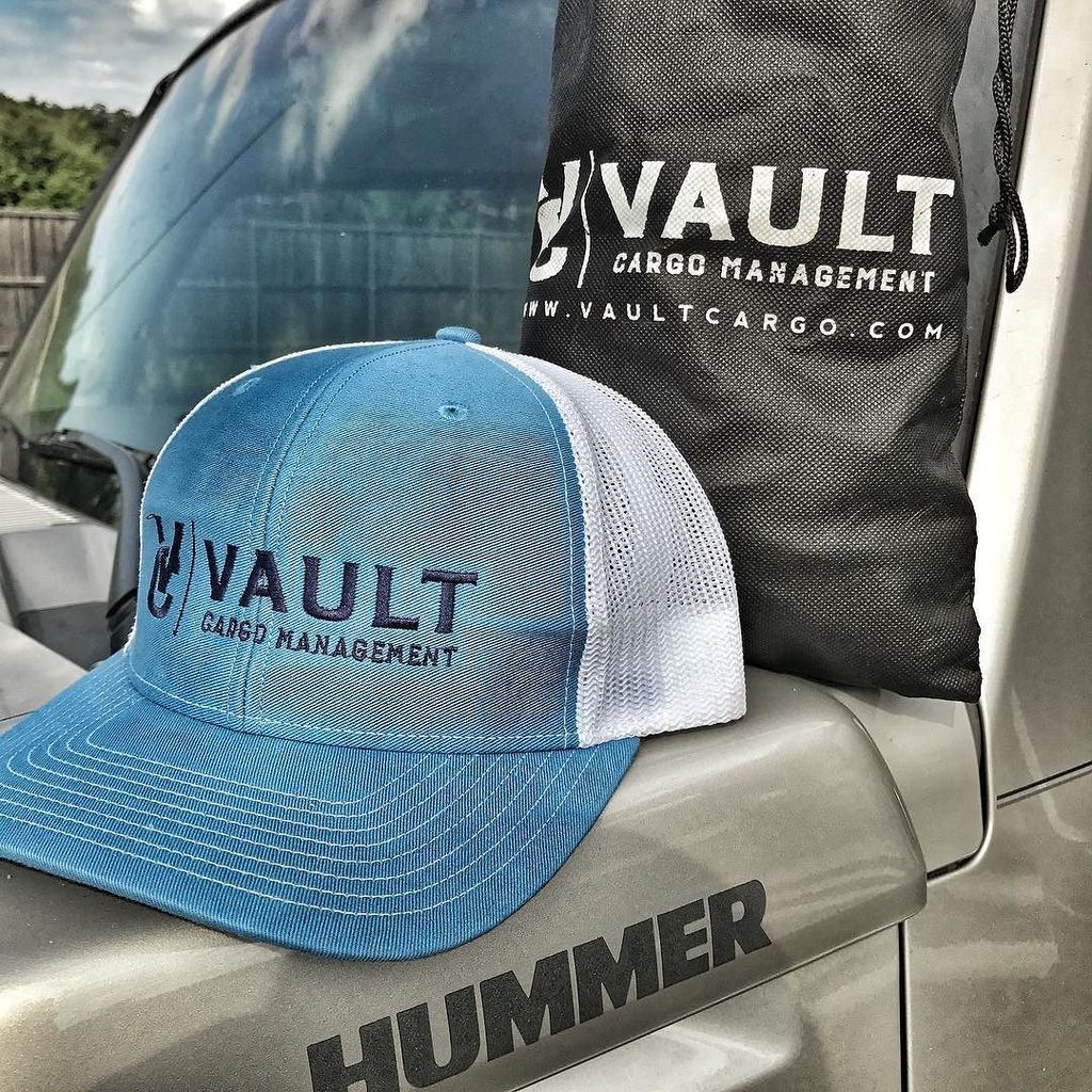 Vault_Cargo's tweet photo. Get out there and just do it!  #shareyouradventure #vaultcargo #outdoors # https://t.co/aFfc12SycQ