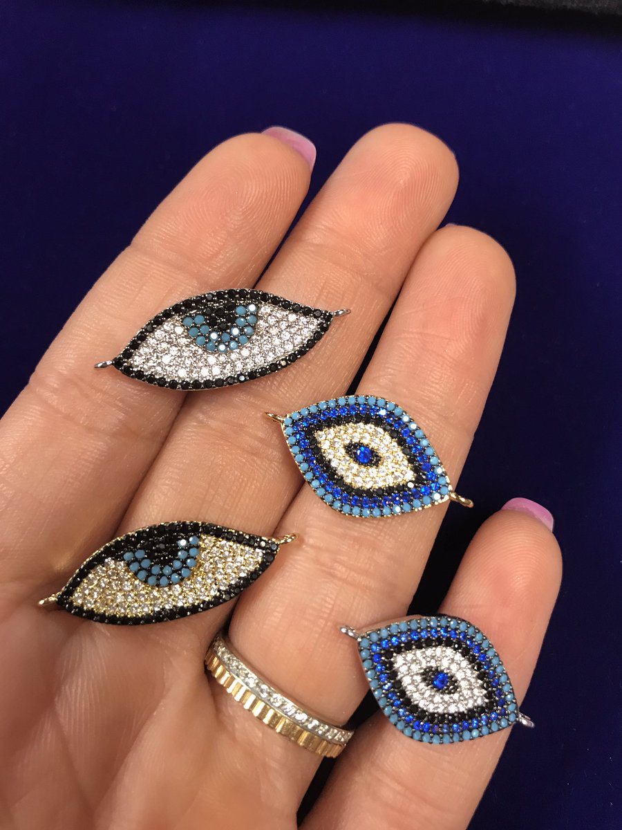 hamidgroupsal's tweet photo. #evil #eye #bracelets #metalparts #handmade #jewelry #Accessories #lebanon #beirut https://t.co/iy63HOrOJa