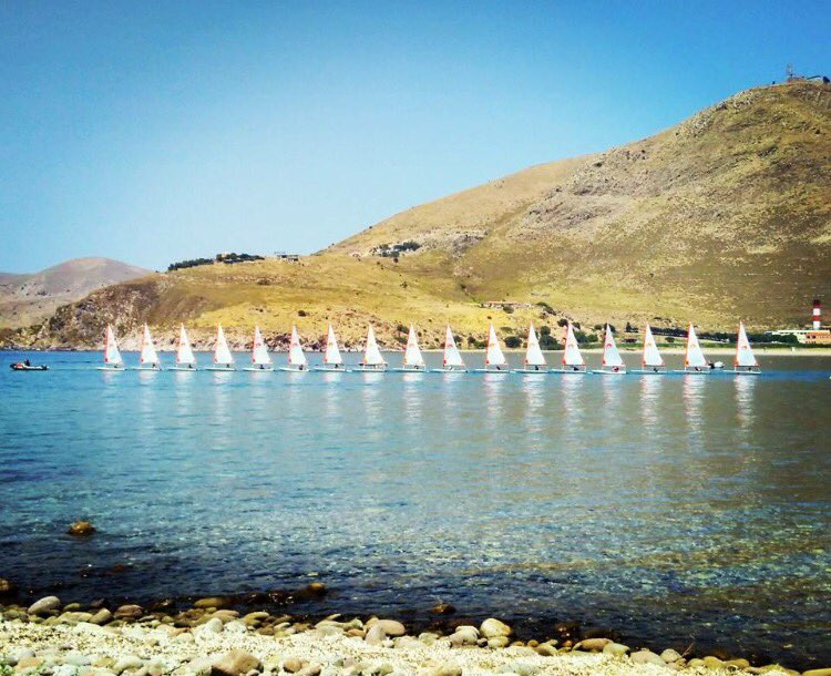 NeilsonLemnos's tweet photo. There may not be much wind today, but the beginner classes are still out on the water!! #sailing #lightwinds #DoYourThing https://t.co/gLGle5AeNP