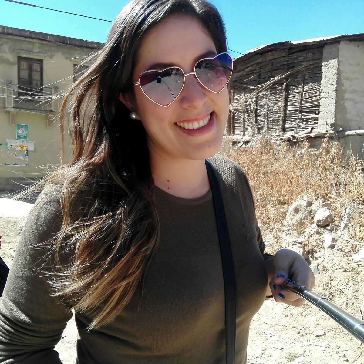Indiraalvarez's tweet photo. #NuevaFotoDePerfil https://t.co/gmWjFXkAEj