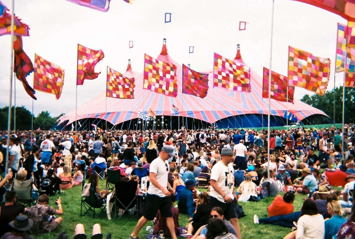 bporthos's tweet photo. Finally developed photos from Glasto by a disposable and seller-proclaimed, "shit camera". 📸🎞 #filmisnotdead https://t.co/Q27bg8AxmN
