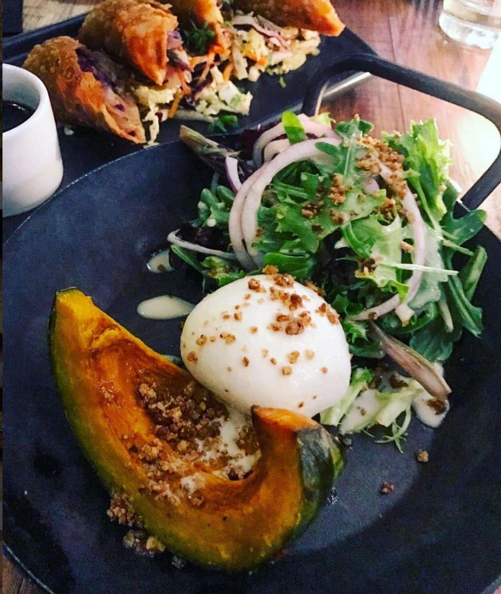 shayandivyny's tweet photo. Happy Parents Day! To the Moms &amp; Dads enjoy the day, come in for $39 for any Entrée &amp; Unlimited brunch cocktails for 1 hr!
#ShayAndIvy https://t.co/KdifQlWxJc