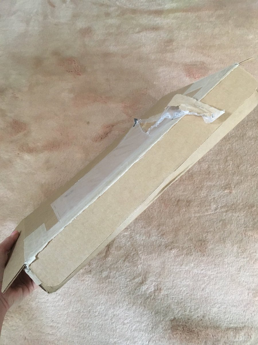 LittleMs_Korner's tweet photo. @RalphLauren is this how you deliver your Black Label Custom Couture?? Beyond dis.... https://t.co/uGSXvFQ7WP https://t.co/kb8nx2JuDN